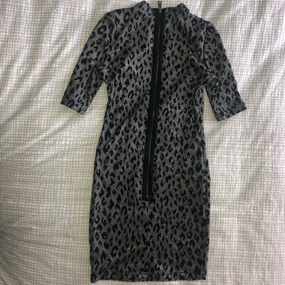 Dress - Picture 3 of 3